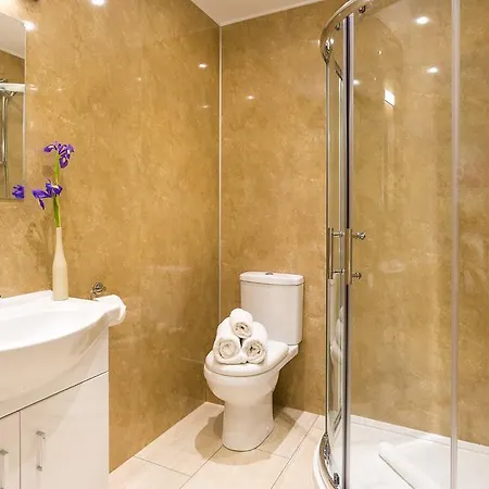 Hill Of Oaks 5* Windermere