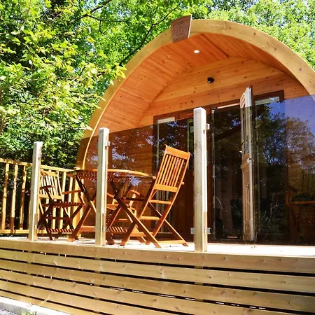Hill Of Oaks Campingplads 5*