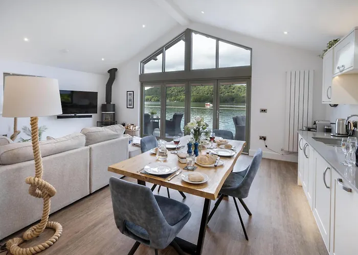 Hill Of Oaks Windermere