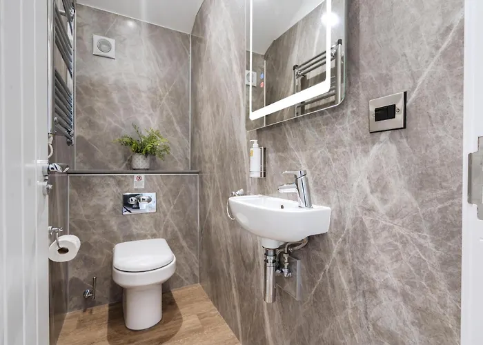 Hill Of Oaks 5* Windermere